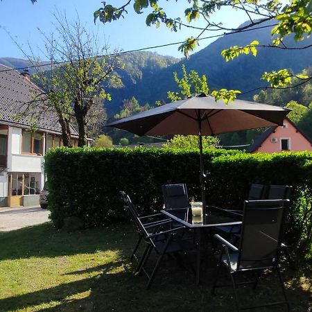 Apartma Soca Oasis Srpenica Екстериор снимка