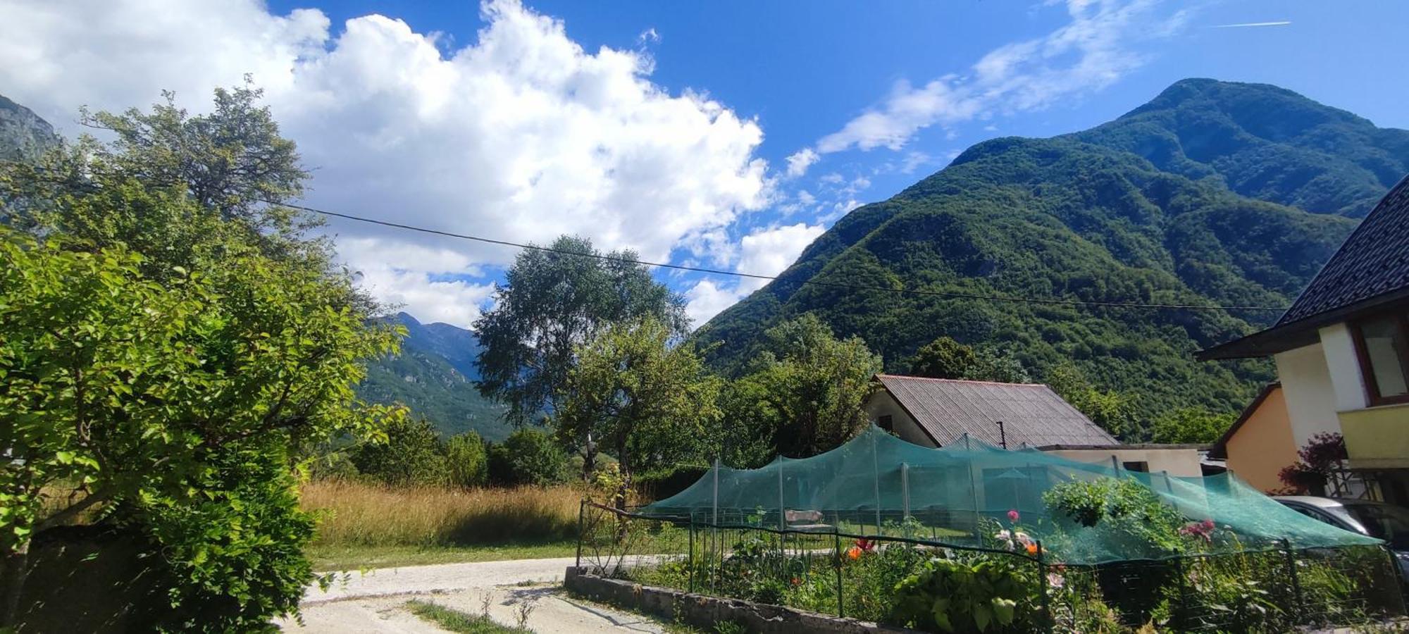 Apartma Soca Oasis Srpenica Екстериор снимка